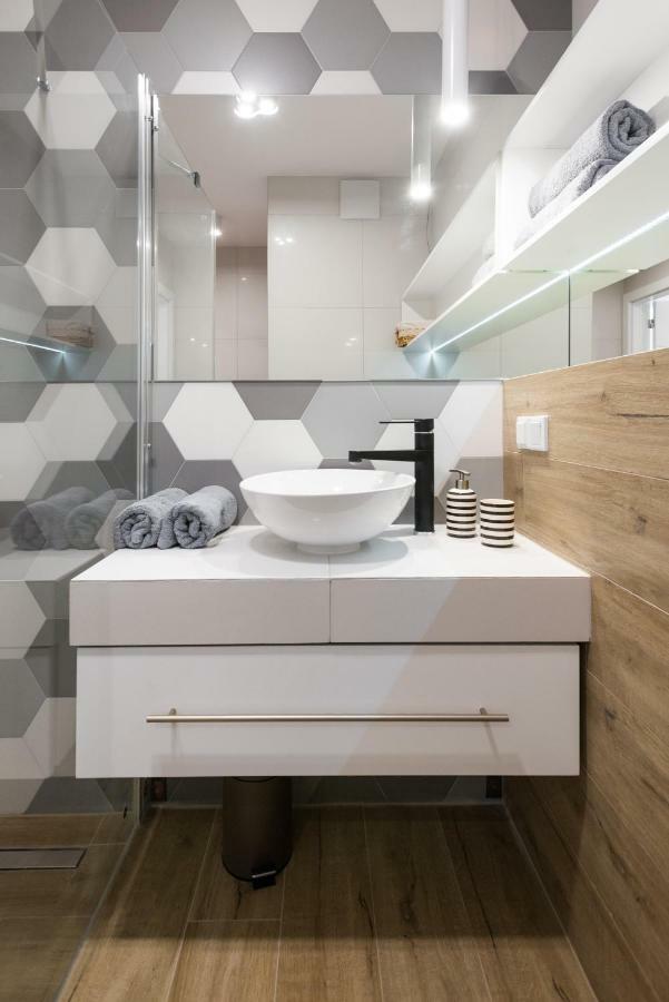 Old Town, Kazimierz, Large Luxurious, 2 Bedroom 2 Bathroom, Airco Krasków Eksteriør bilde